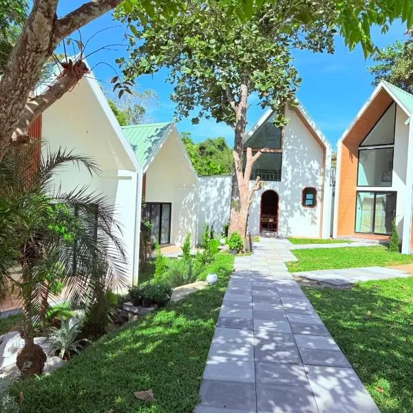 Lanta Forest Resort & Villas，位于Ko Lanta Yai的酒店