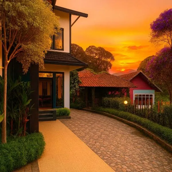 Munnar Tea Estate Cottage and Resort - Away From City Hustle，位于蒙纳的酒店