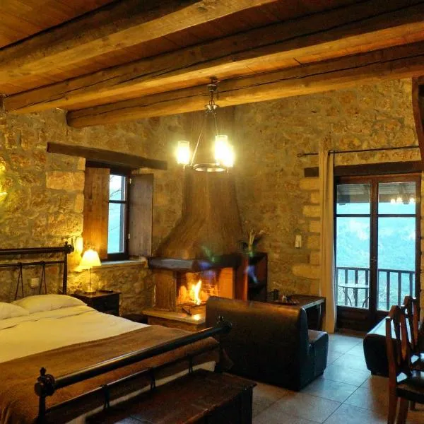 Ξενώνας Αστερωδή，位于塞尼梅西奇卡罗的酒店