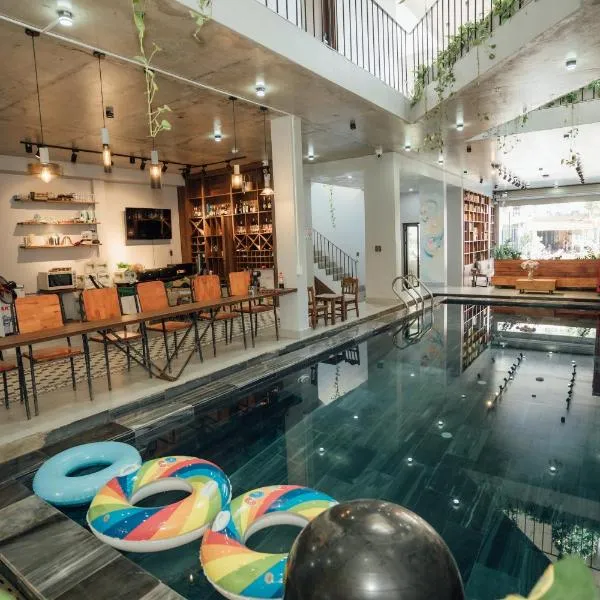Celia Boutique Hotel,位于峰牙的酒店