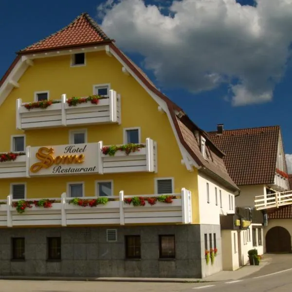 索奈酒店及餐厅，位于Welzheim的酒店