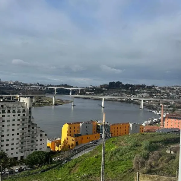 Casa DOURO-PORTO，位于Valbom的酒店