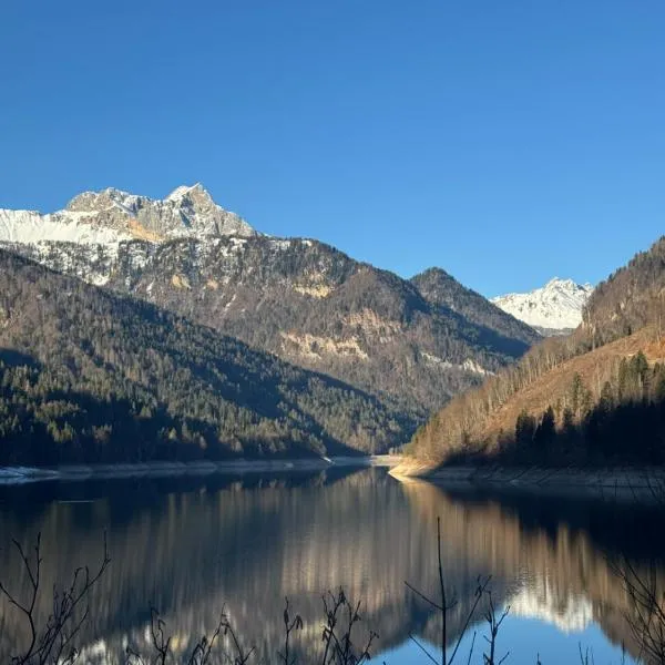 Lago Maina Appartamenti，位于绍里斯的酒店