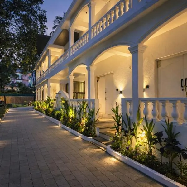 White Coco Luxury Villas, Private Pool, North Goa，位于巴加的酒店