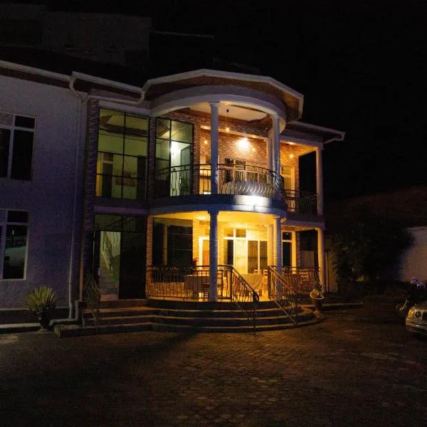 COMFORT HOTEL Ltd，位于Gasanze的酒店