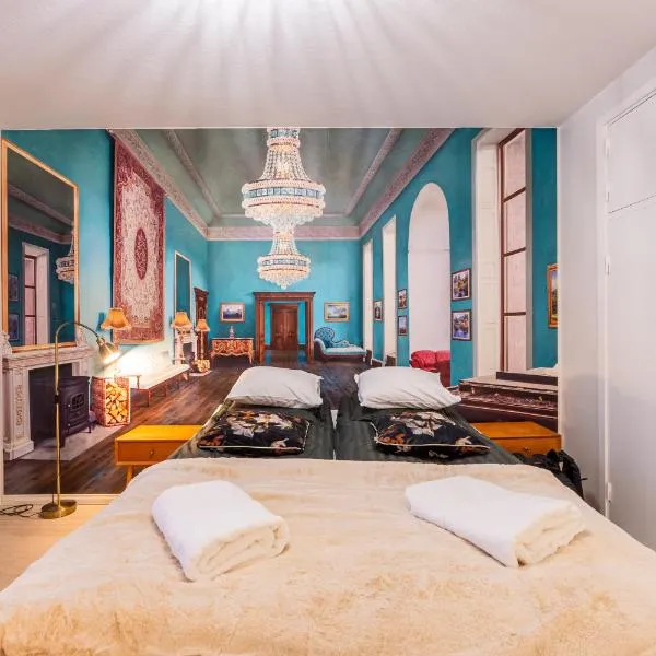 Studio in the city center FREE PRIVATE PARKING with heating plug，位于凯米的酒店