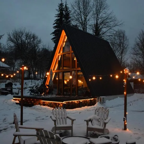 Cabana Zeneris，位于Vulcana de Sus的酒店