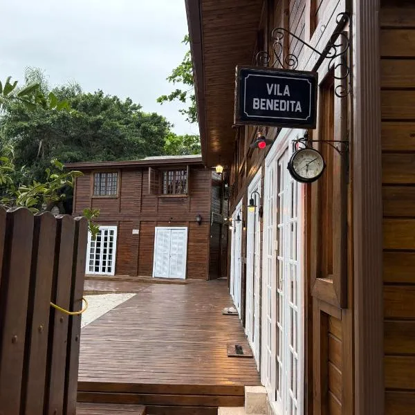 Vilarejo hospedagem - Espaço Vila Benedita，位于蜜岛的酒店