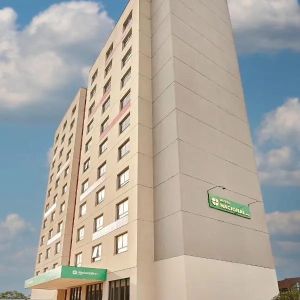 Nacional Inn Palmas，位于帕尔马斯的酒店