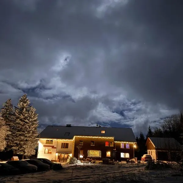 Naturfreundehaus Brend，位于Neuweg的酒店
