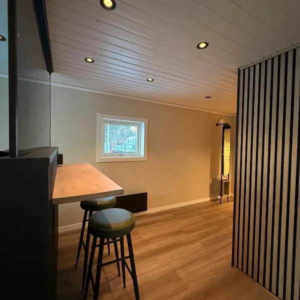 Sarva Hotel，位于基律纳的酒店