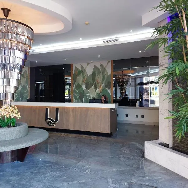Umhlanga Apart Hotel，位于德班的酒店