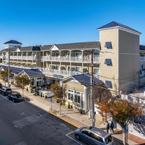 Avenue Inn & Spa，位于柏斯海滩的酒店