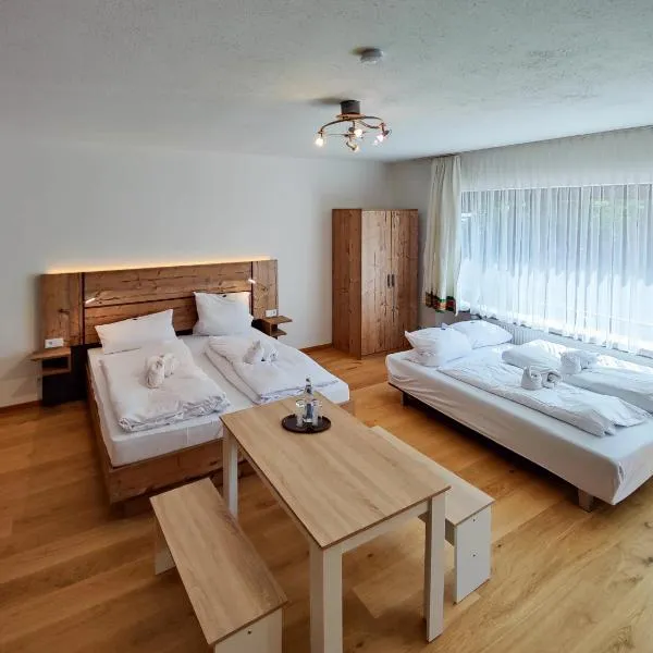 Bayerischer Wald, FVI Hotel und Restaurant，位于Neukirchen的酒店