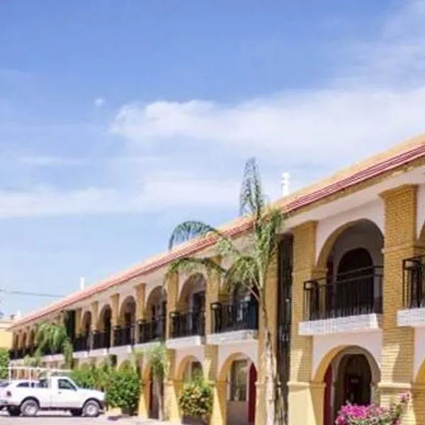 Hotel Posada del Sol Inn，位于El Tajito的酒店