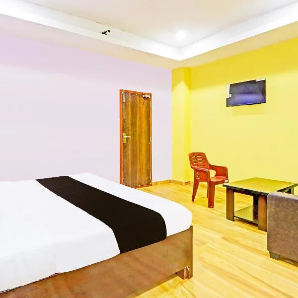 Hotel O Nandhi Inn，位于Vemalwāda的酒店