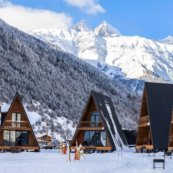 Winterfell Mestia - Premium Chalet Complex & SPA，位于梅斯蒂亚的酒店