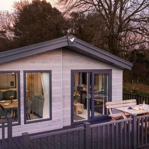 Olive Lodge Benllech，位于Brynteg的酒店