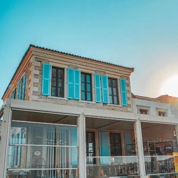 Marina Foça Hotel，位于福卡的酒店