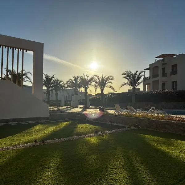 1 Bedroom Chalet at Makadi Heights Hurghada,位于赫尔格达的酒店