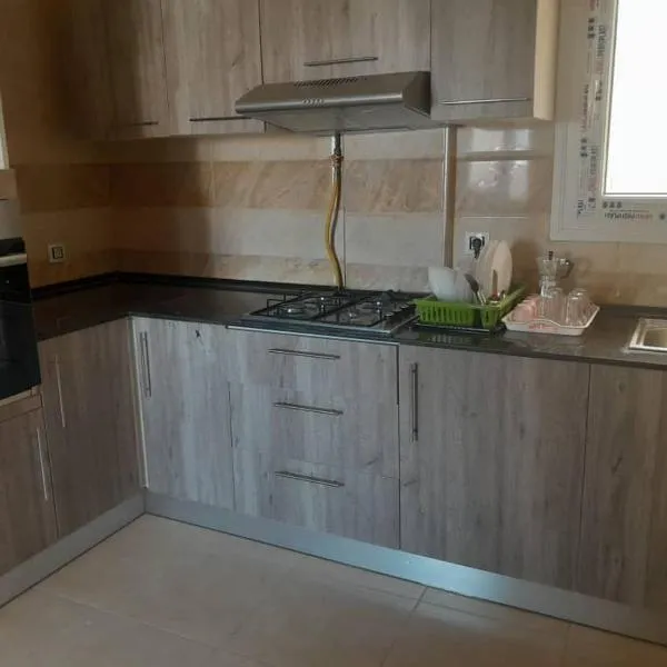 Appartements Mimosa，位于Tefeschoun的酒店