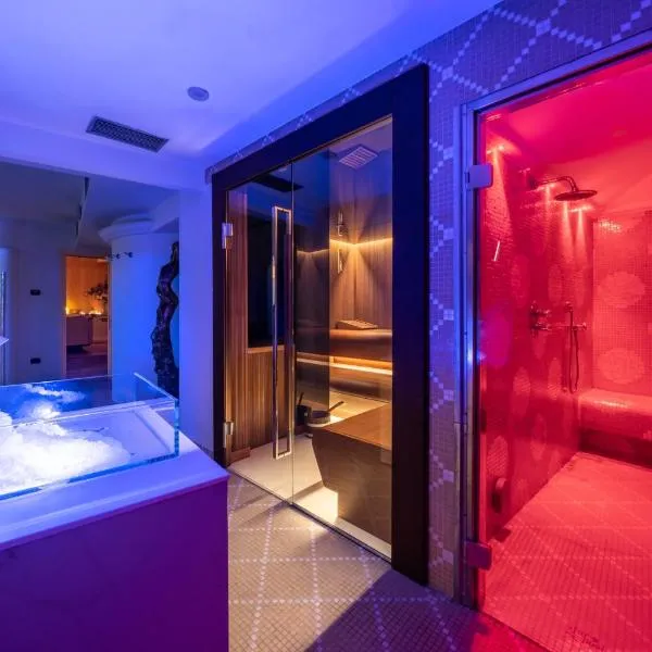 路易斯酒店，位于费拉迪普利米罗的酒店