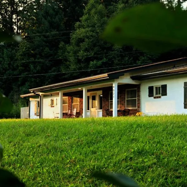 The Holler，位于Andrews的酒店