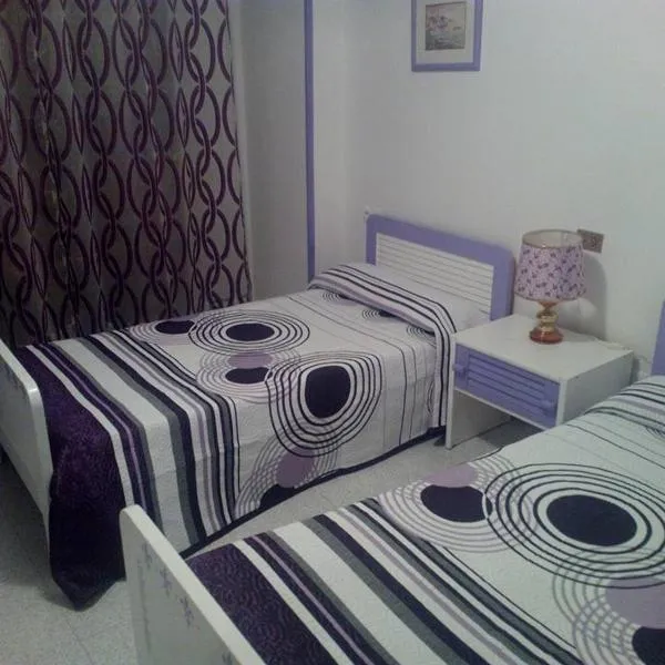 Hostal RIAÑO TANIS，位于里亚尼奥的酒店