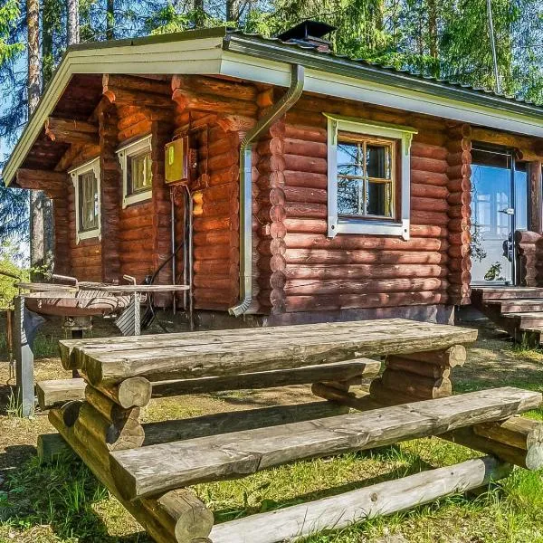 Holiday Home Huvilakoti 2 by Interhome，位于Puromäki的酒店