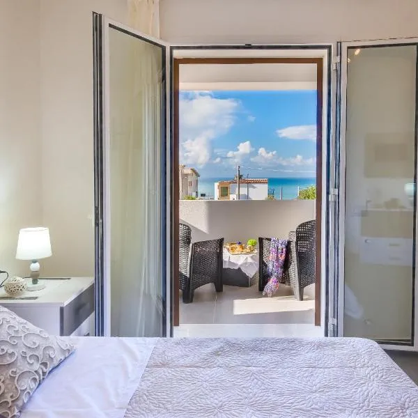 Casa Bentivegna by Biddizzi Rari - vicino alla Spiaggia con Parcheggio privato interno，位于夏卡的酒店