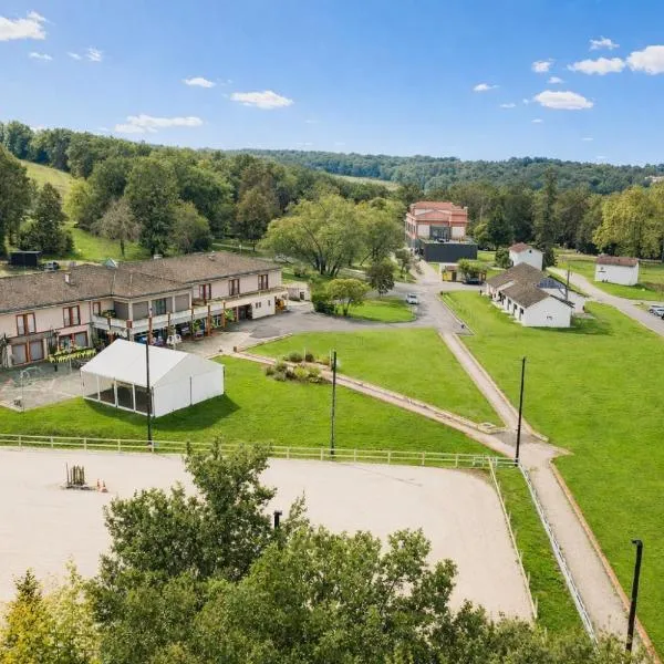 Domaine de Pousiniès，位于Saint-Étienne-de-Tulmont的酒店