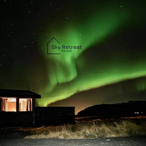 Aurora Cabin and Private Jacuzzi，位于霍尔斯沃德吕尔的酒店