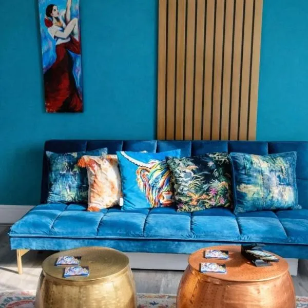 Luxury ApArt Gallery Apartment 1 Near River & Free Parking，位于贝德福德的酒店