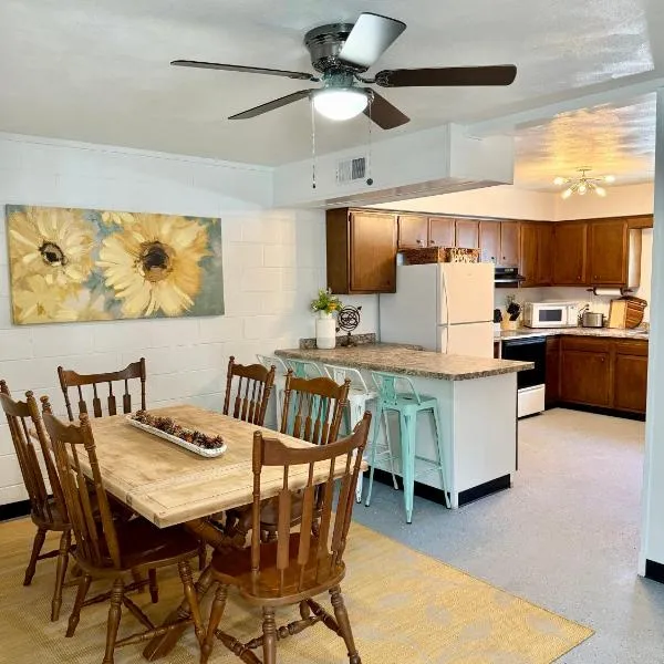 4th Street Residences，位于Saint David的酒店