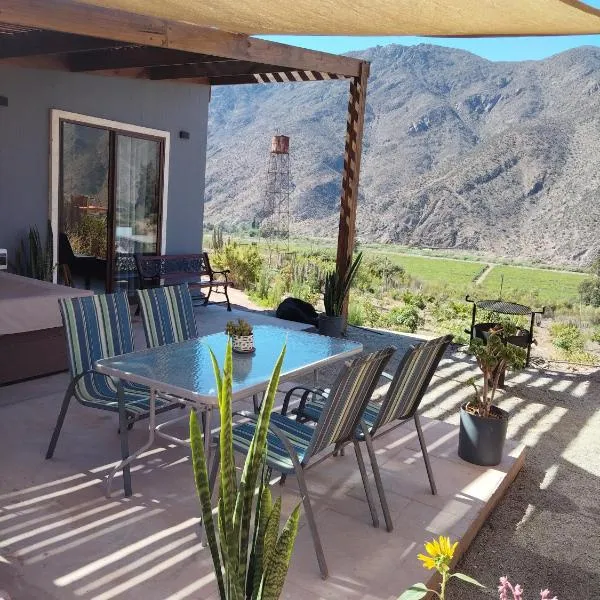 Refugio Cerro Fortaleza，位于拉塞雷纳的酒店