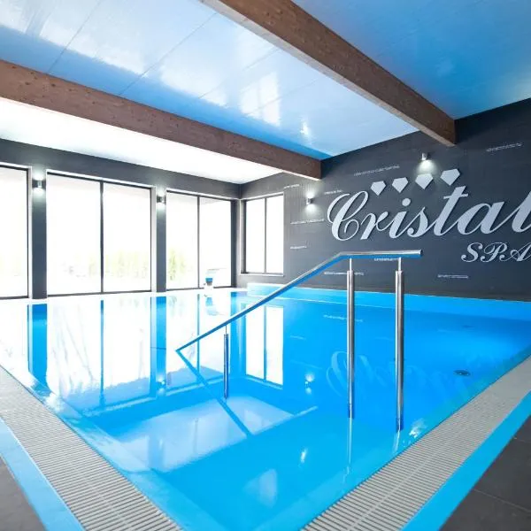 Cristal SPA，位于格里兹鲍的酒店