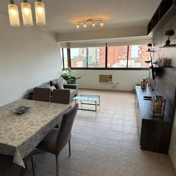 Belgrano Apart Piscina - Céntrico hasta 6 personas，位于圣地亚哥-德尔埃斯特罗的酒店