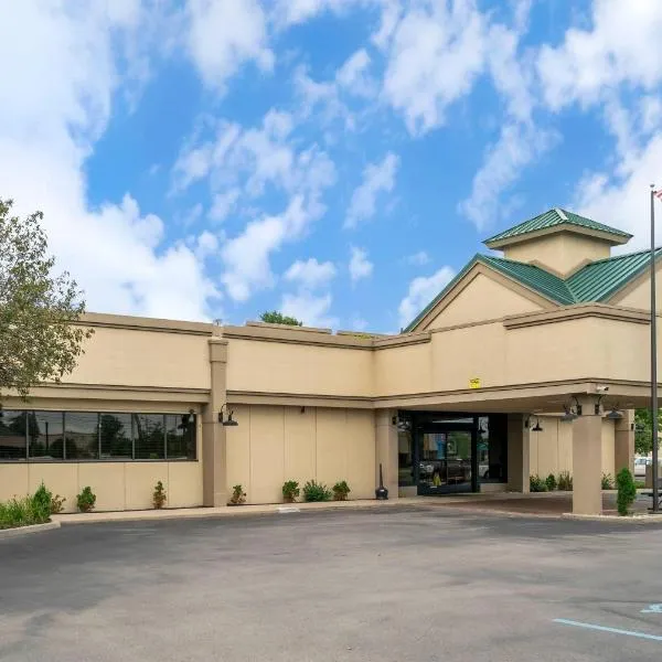 Quality Inn & Suites Monroe，位于门罗的酒店