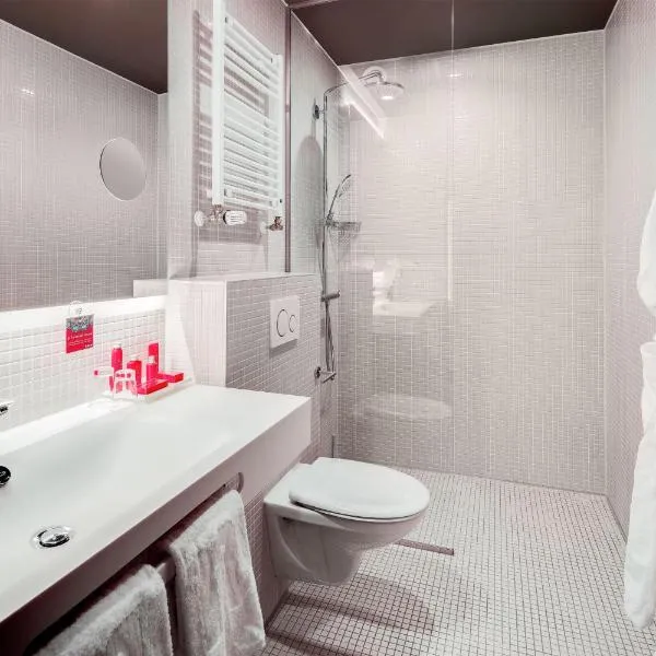 nhow Amsterdam Rai，位于阿姆斯特丹的酒店