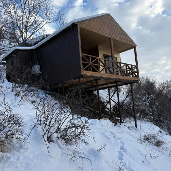 Old Byurakan Cottage，位于Byurakan的酒店