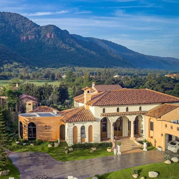 Toscana valley, Casa Vacanze, Luxury private pool villa at Khao Yai，位于Ban Rai Khlong Sai的酒店