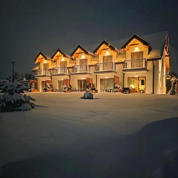 Bieszczadzkie Siedlisko Apartamenty i noclegi nad Jeziorem Solińskim Myczków blisko Solina i Polańczyk，位于波拉齐克的酒店