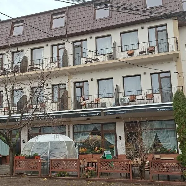 coliseum，位于卡拉法特的酒店