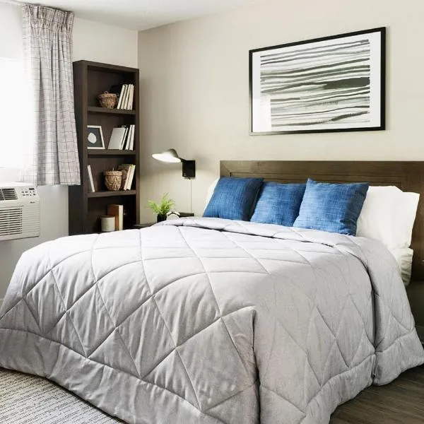 InTown Suites Extended Stay Fort Myers FL，位于迈尔斯堡的酒店