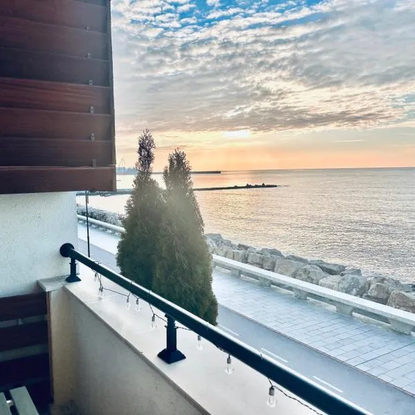 Apartment Sea Sunrise, complex Carpe Diem, FREE PARKING，位于巴尔奇克的酒店
