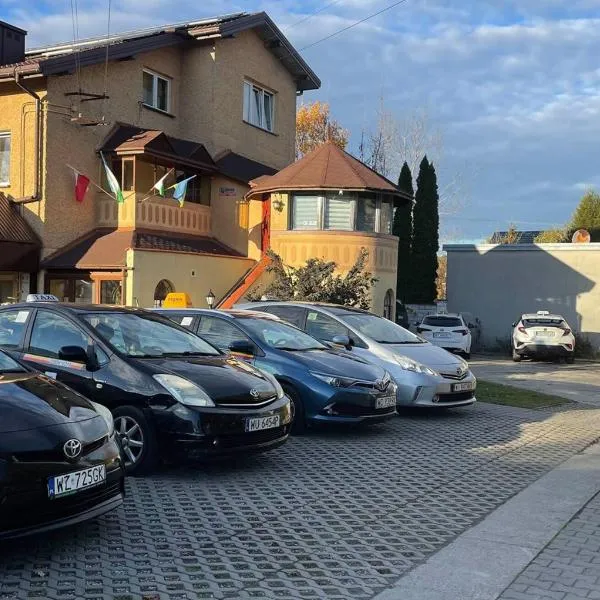 Hostel Arkobaleno sieci Mazowia Hostels Group，位于马尔基的酒店