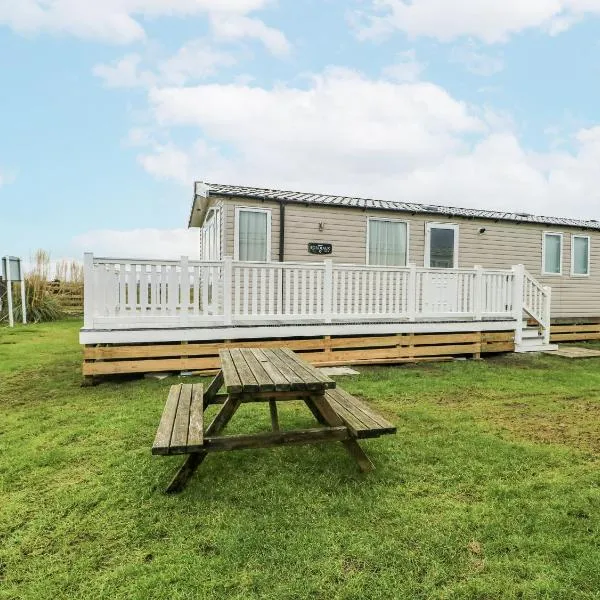 Trewan Chalet，位于霍利黑德的酒店