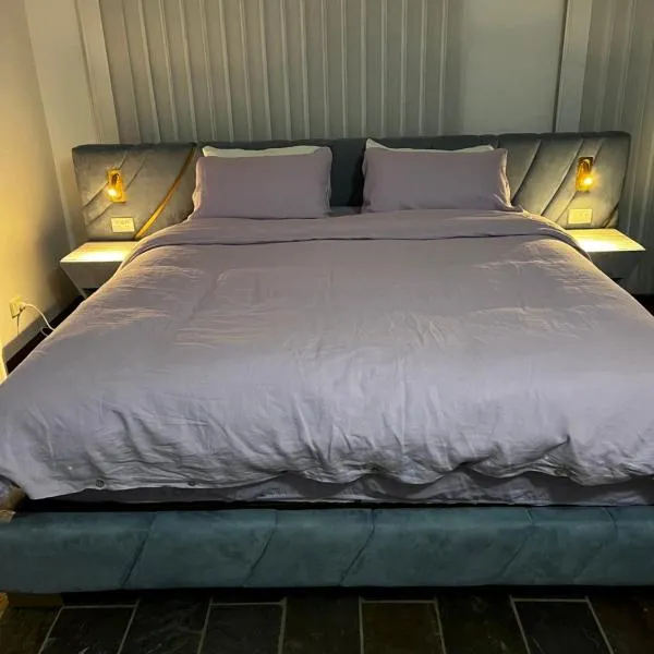 Bicheno getaway for two，位于比舍诺的酒店