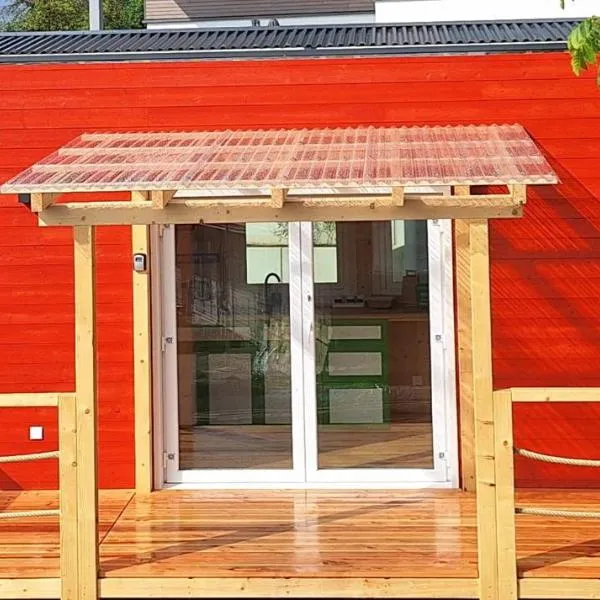 Tiny House Reichle,位于Boms的酒店