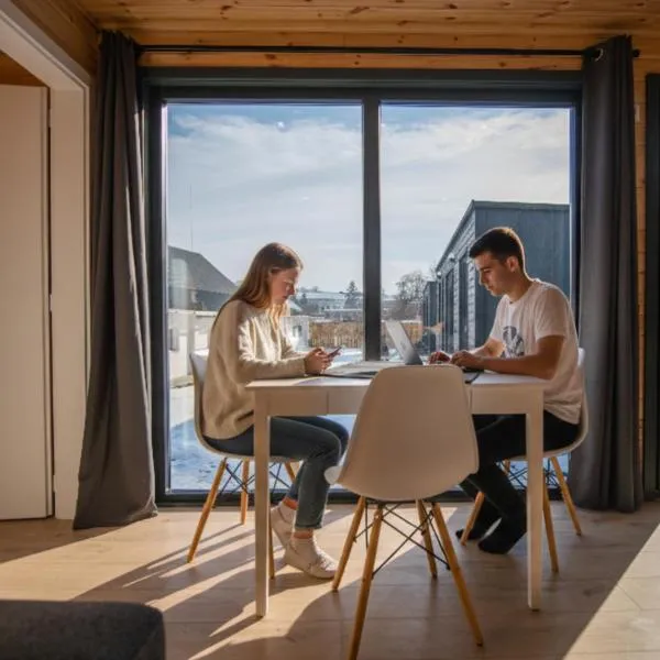 Pixel - Tiny Campus，位于特尔古-塞奎斯的酒店